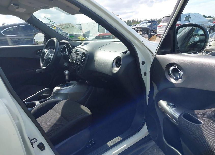 Photo 5 of 2012 Nissan Juke S (VIN JN8AF5MR4CT116365)