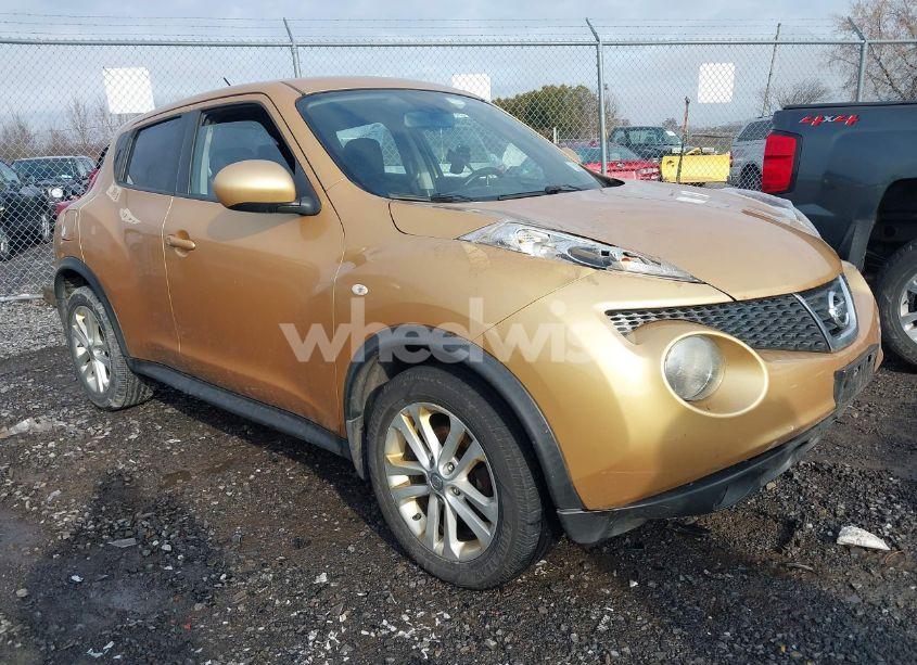 2013 Nissan Juke S (VIN JN8AF5MR4DT207976) main photo
