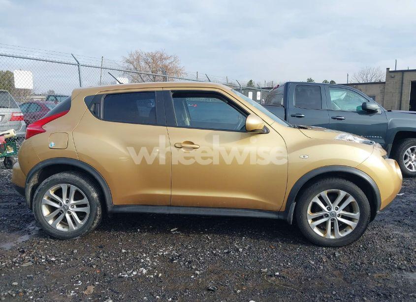 Photo 13 of 2013 Nissan Juke S (VIN JN8AF5MR4DT207976)