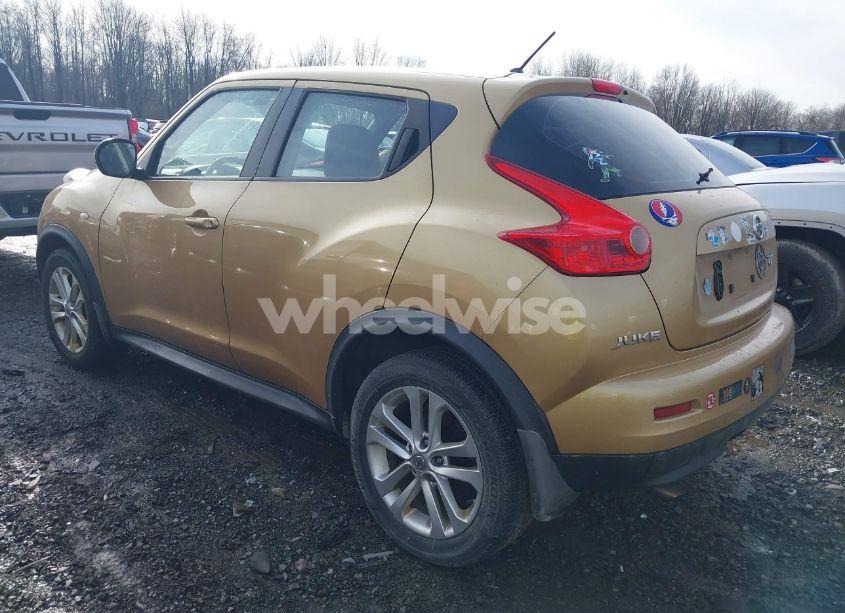 Photo 3 of 2013 Nissan Juke S (VIN JN8AF5MR4DT207976)