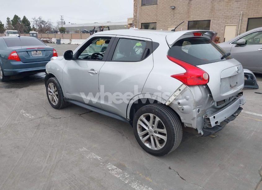 Photo 3 of 2014 Nissan Juke S (VIN JN8AF5MR4ET359760)