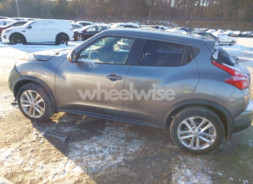 Photo 14 of 2014 Nissan Juke SV (VIN JN8AF5MR4ET453895)