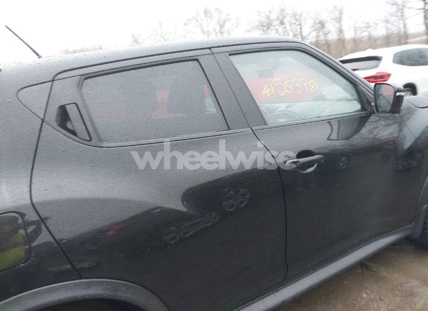 Photo 13 of 2015 Nissan Juke SV (VIN JN8AF5MR4FT508881)