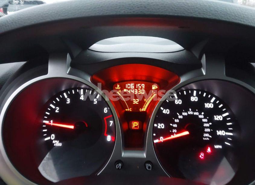 Photo 7 of 2015 Nissan Juke SV (VIN JN8AF5MR4FT508881)