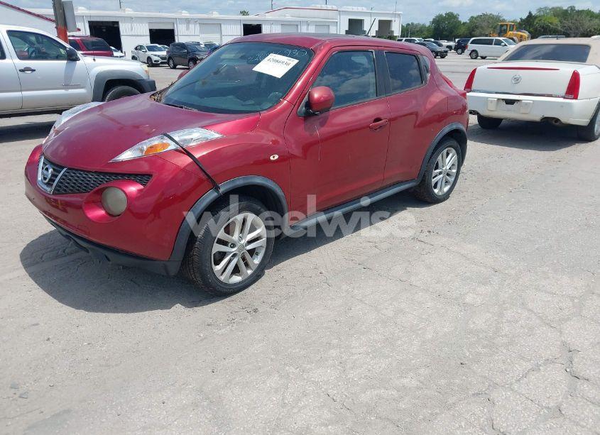 Photo 2 of 2011 Nissan Juke SV (VIN JN8AF5MR5BT000817)