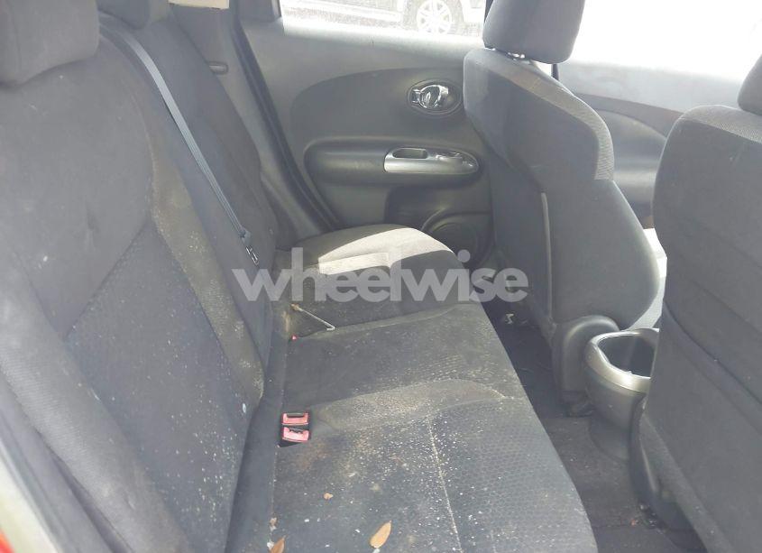 Photo 8 of 2011 Nissan Juke SV (VIN JN8AF5MR5BT000817)