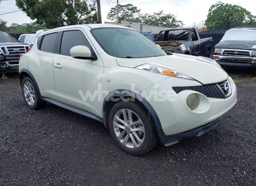 2011 Nissan Juke SL (VIN JN8AF5MR5BT009985) main photo