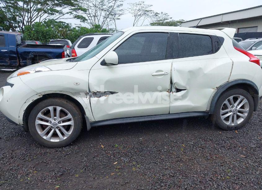 Photo 13 of 2011 Nissan Juke SL (VIN JN8AF5MR5BT009985)