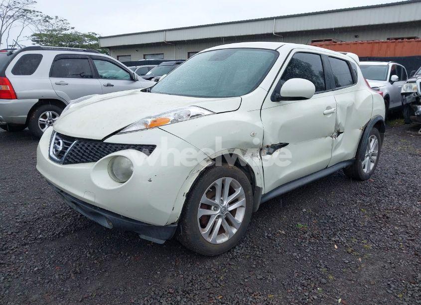 Photo 2 of 2011 Nissan Juke SL (VIN JN8AF5MR5BT009985)