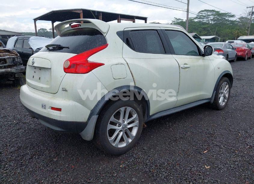 Photo 4 of 2011 Nissan Juke SL (VIN JN8AF5MR5BT009985)