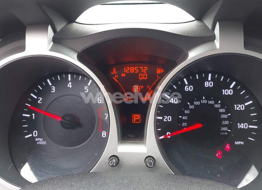 Photo 7 of 2011 Nissan Juke SL (VIN JN8AF5MR5BT009985)