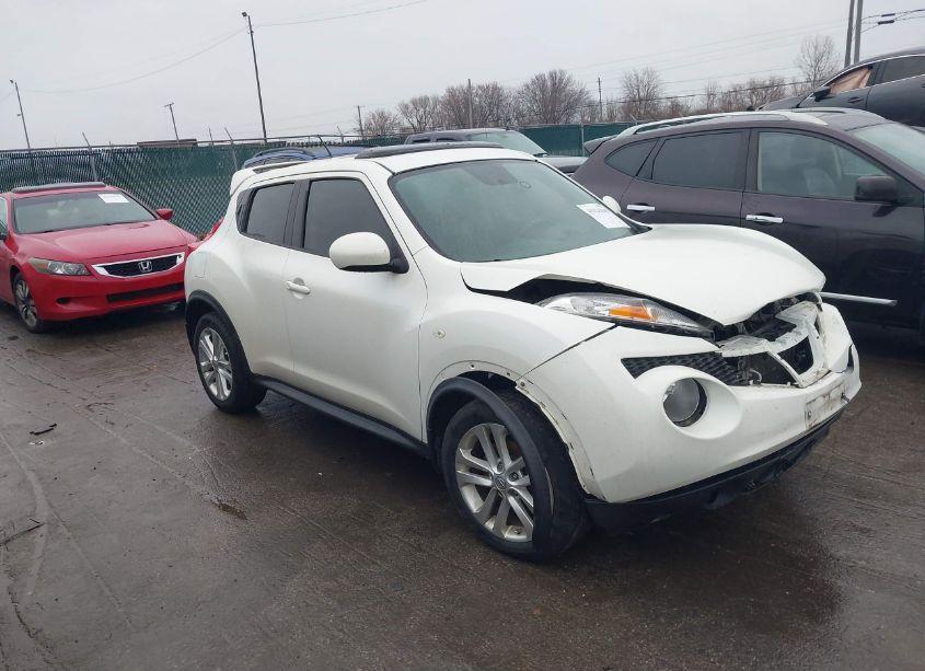 2014 Nissan Juke SL (VIN JN8AF5MR5ET350159) main photo