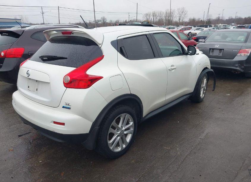Photo 4 of 2014 Nissan Juke SL (VIN JN8AF5MR5ET350159)