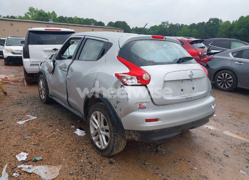 Photo 3 of 2014 Nissan Juke S (VIN JN8AF5MR5ET356608)