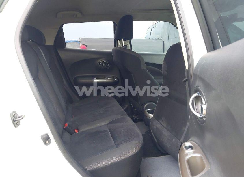 Photo 8 of 2014 Nissan Juke SV (VIN JN8AF5MR5ET360092)