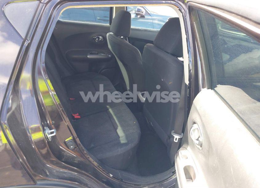 Photo 8 of 2016 Nissan Juke S (VIN JN8AF5MR5GT603127)