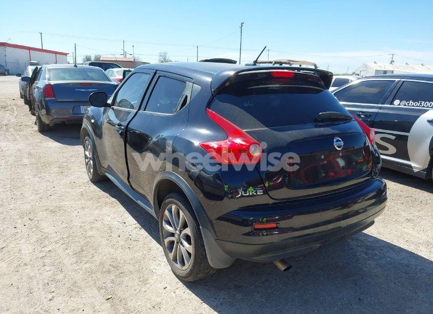 Photo 3 of 2011 Nissan Juke SV (VIN JN8AF5MR6BT003404)