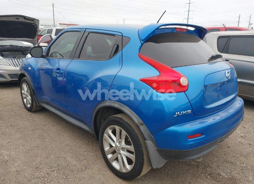 Photo 3 of 2012 Nissan Juke SV (VIN JN8AF5MR6CT102046)