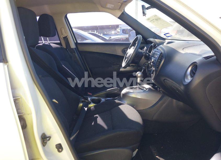 Photo 5 of 2012 Nissan Juke S (VIN JN8AF5MR6CT115265)