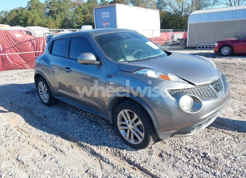 2013 Nissan Juke SV (VIN JN8AF5MR6DT203041) main photo