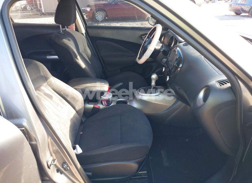 Photo 5 of 2013 Nissan Juke SV (VIN JN8AF5MR6DT203041)