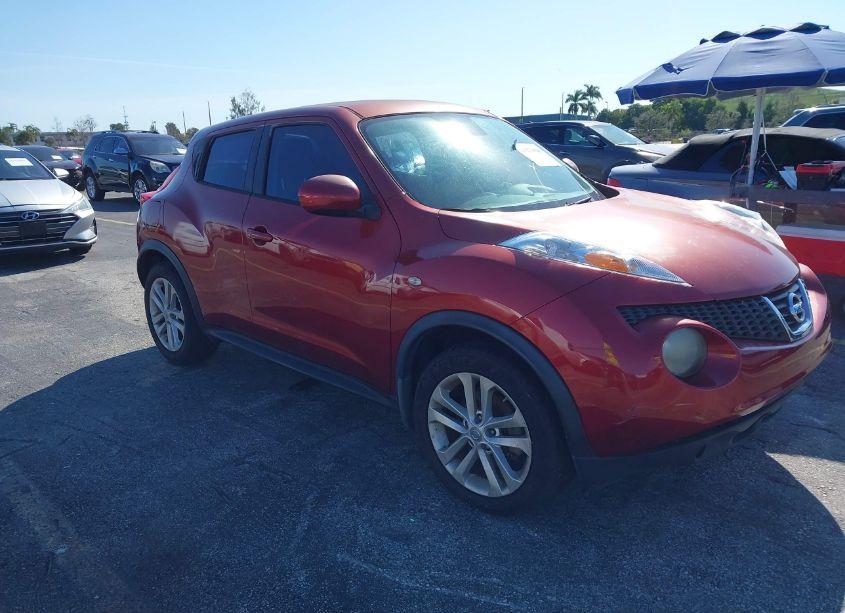 2013 Nissan Juke S (VIN JN8AF5MR6DT218848) main photo