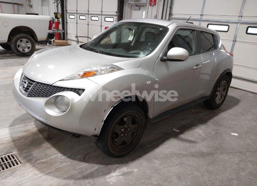 Photo 2 of 2013 Nissan Juke SL (VIN JN8AF5MR6DT221278)