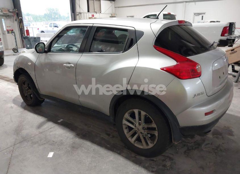 Photo 3 of 2013 Nissan Juke SL (VIN JN8AF5MR6DT221278)