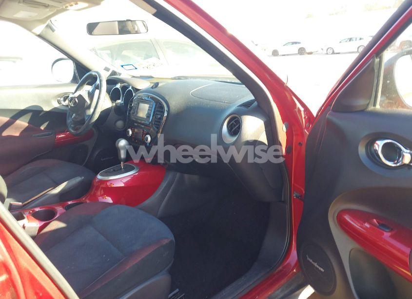 Photo 5 of 2014 Nissan Juke SV (VIN JN8AF5MR6ET356729)