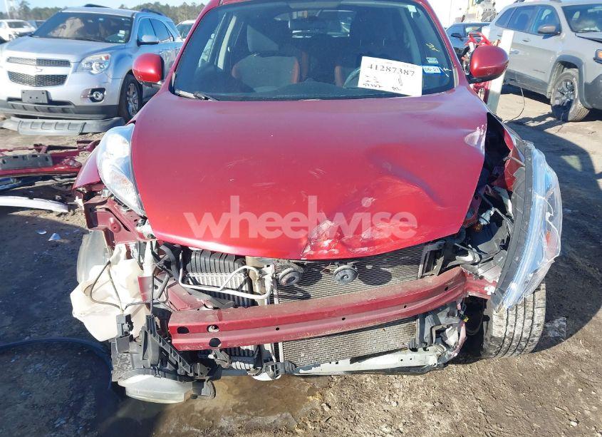 Photo 6 of 2014 Nissan Juke SV (VIN JN8AF5MR6ET356729)