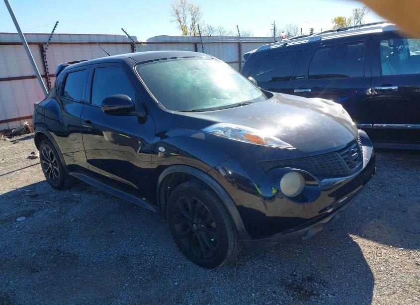 2014 Nissan Juke S (VIN JN8AF5MR6ET356942) main photo