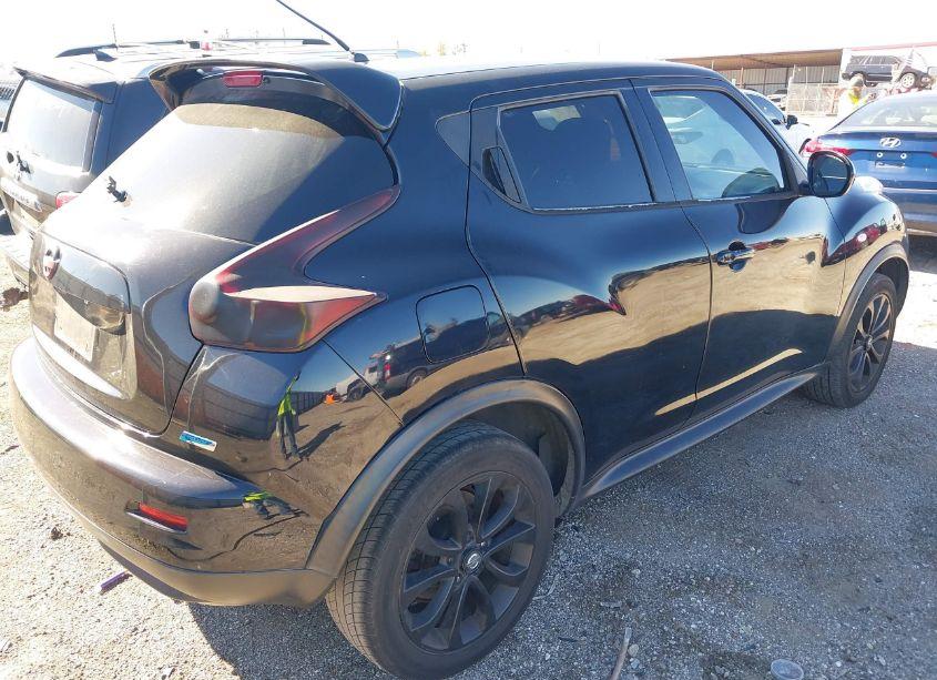 Photo 4 of 2014 Nissan Juke S (VIN JN8AF5MR6ET356942)