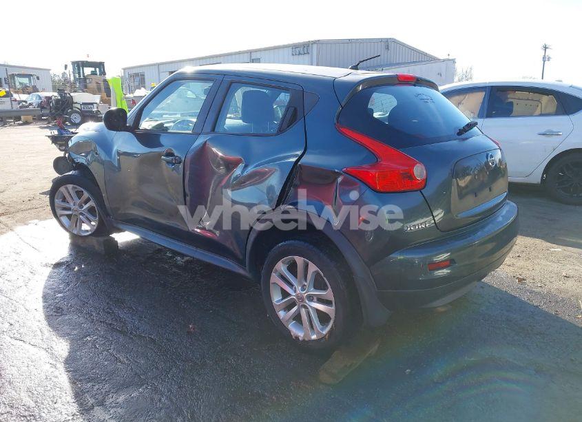 Photo 3 of 2014 Nissan Juke S (VIN JN8AF5MR6ET360215)