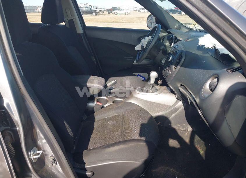 Photo 5 of 2014 Nissan Juke S (VIN JN8AF5MR6ET454515)