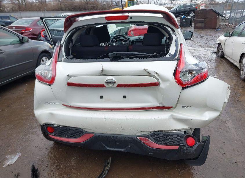 Photo 6 of 2015 Nissan Juke SV (VIN JN8AF5MR6FT500670)