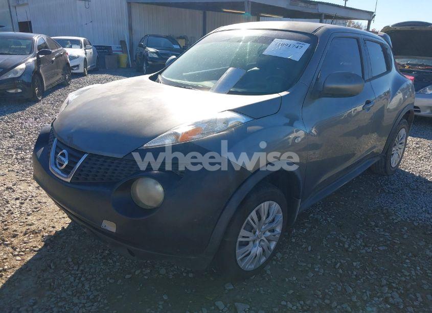 Photo 2 of 2011 Nissan Juke SL (VIN JN8AF5MR7BT014735)