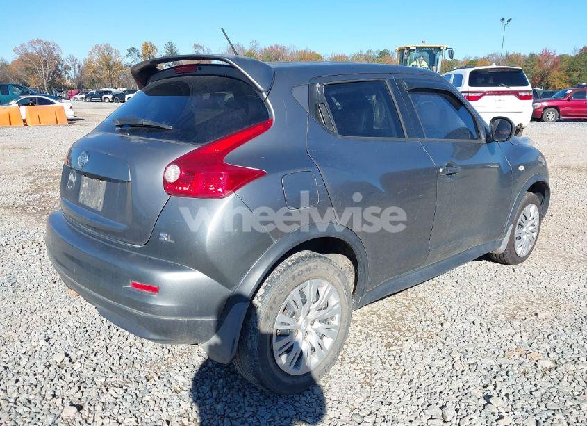 Photo 4 of 2011 Nissan Juke SL (VIN JN8AF5MR7BT014735)