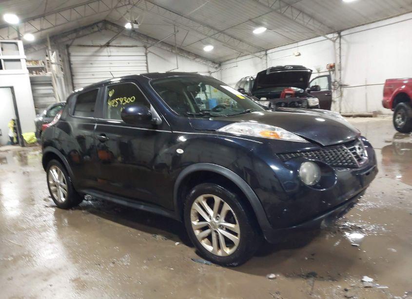2011 Nissan Juke SL (VIN JN8AF5MR7BT023645) main photo