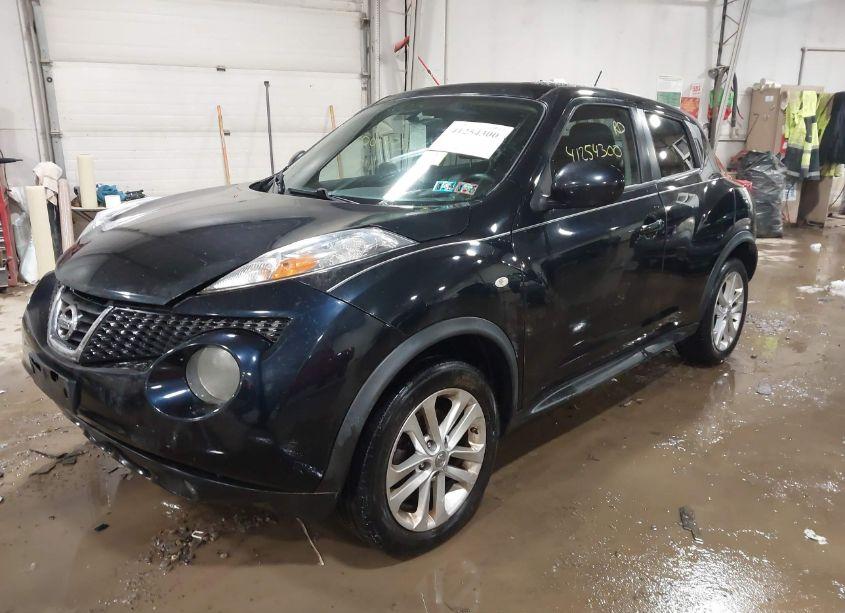 Photo 2 of 2011 Nissan Juke SL (VIN JN8AF5MR7BT023645)