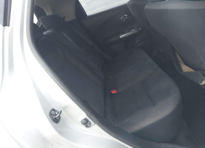 Photo 8 of 2014 Nissan Juke SV (VIN JN8AF5MR7ET351443)