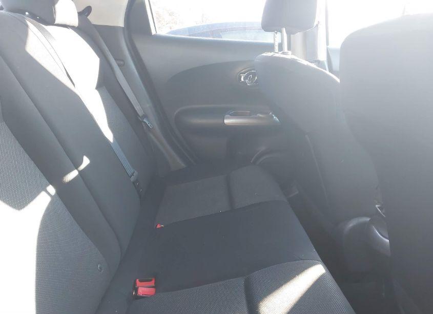 Photo 8 of 2014 Nissan Juke S (VIN JN8AF5MR7ET360420)