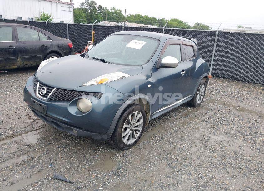 Photo 2 of 2011 Nissan Juke SV (VIN JN8AF5MR8BT006384)