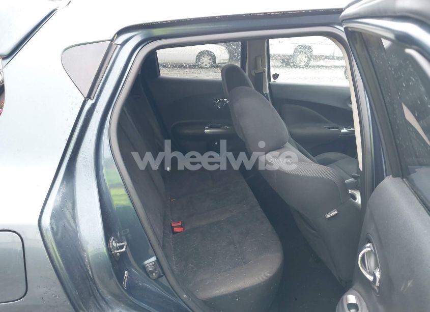 Photo 8 of 2011 Nissan Juke SV (VIN JN8AF5MR8BT006384)