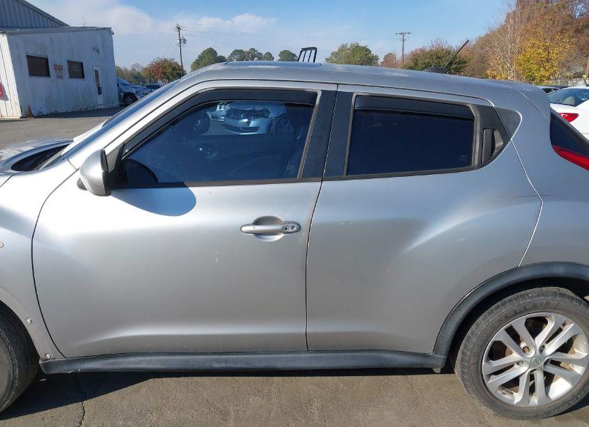 Photo 15 of 2011 Nissan Juke SV (VIN JN8AF5MR8BT010774)