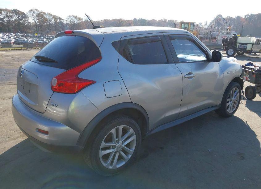 Photo 4 of 2011 Nissan Juke SV (VIN JN8AF5MR8BT010774)