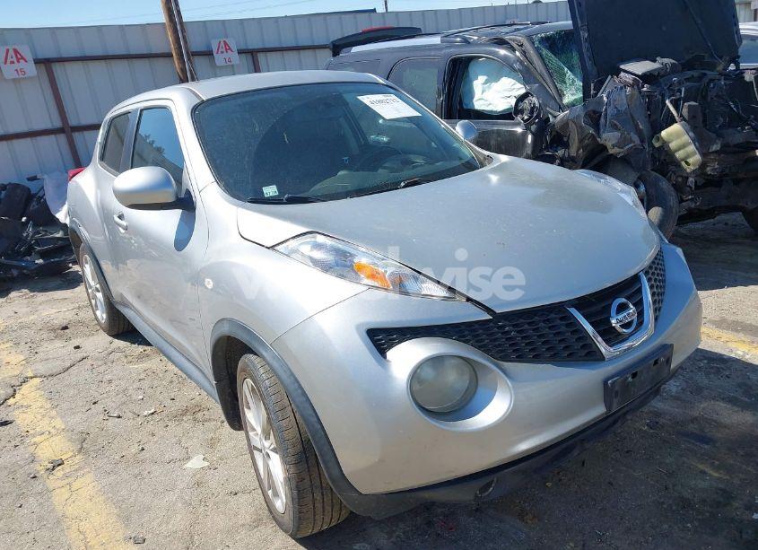 2011 Nissan Juke SL (VIN JN8AF5MR8BT018745) main photo