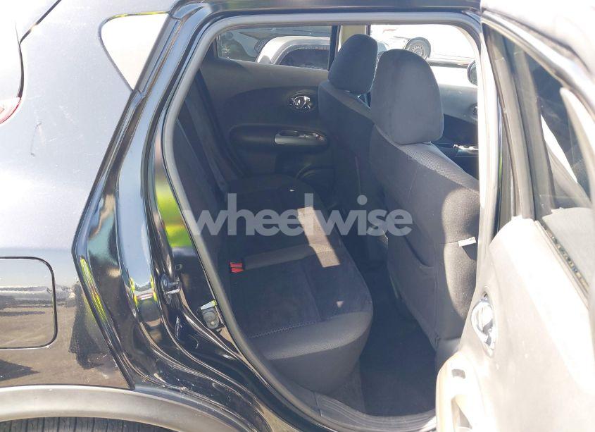 Photo 8 of 2011 Nissan Juke SV (VIN JN8AF5MR8BT019037)