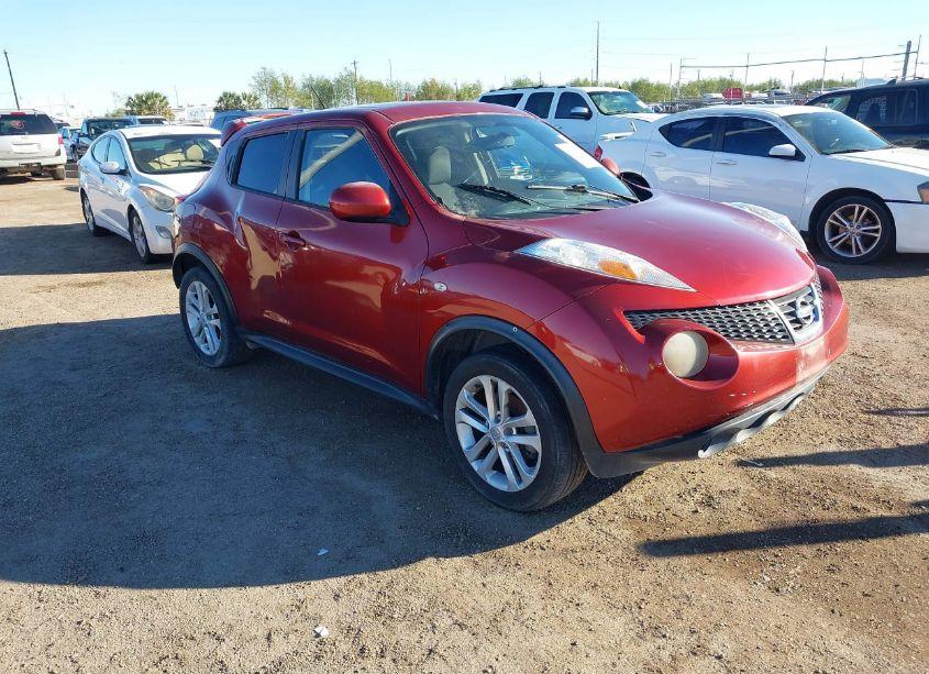2011 Nissan Juke SV (VIN JN8AF5MR8BT022472) main photo