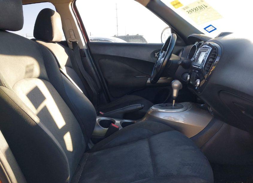Photo 5 of 2011 Nissan Juke SV (VIN JN8AF5MR8BT022472)