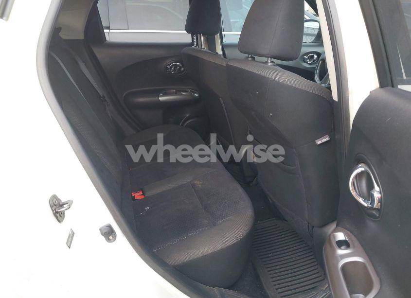 Photo 8 of 2012 Nissan Juke SV (VIN JN8AF5MR8CT107457)